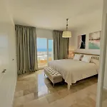 Wonderful Ocean View Townhouse! Ac! Parking! Pa01 *
