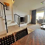 Wonderful Ocean View Townhouse! Ac! Parking! Pa01 *