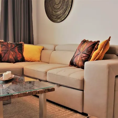 Apartment Townhouse Arenas Negras Pp-01